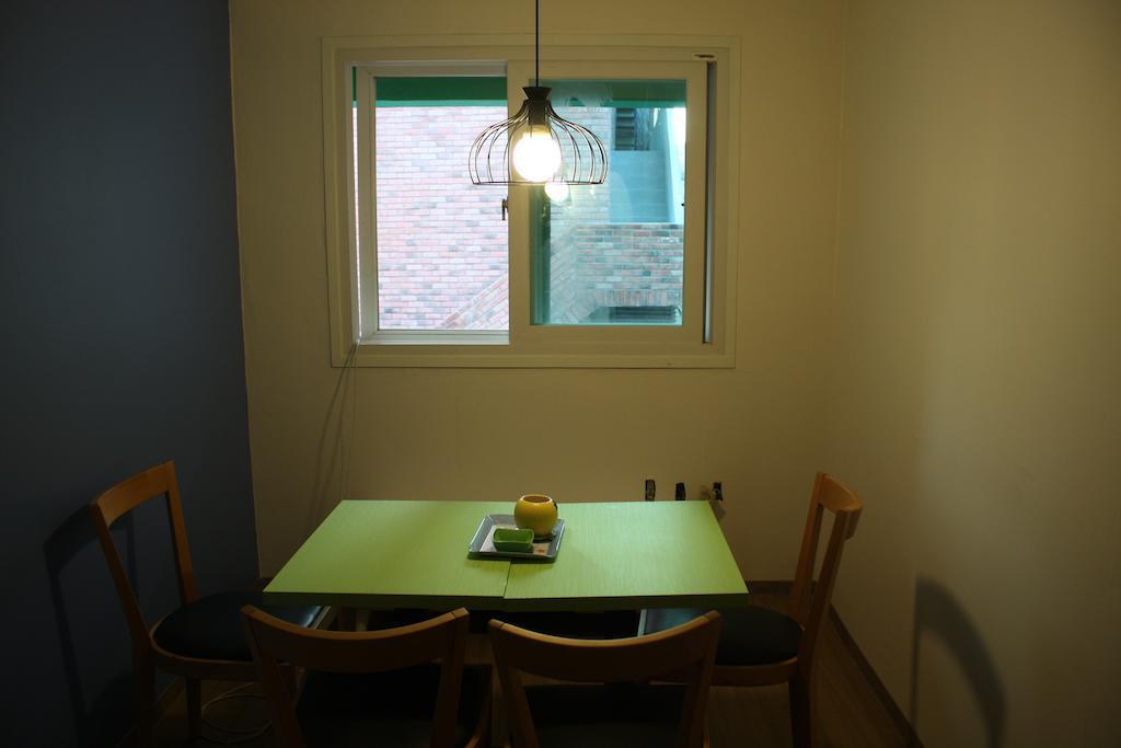 Moon Hostel Seul Exterior foto